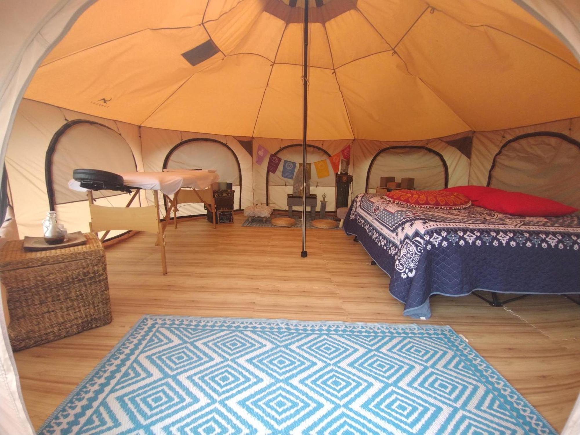 Seville The Lodge At Runaway Bay מראה חיצוני תמונה